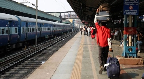 Indian Railway  રેલ્વે: કેટલાક 'અન્ય વ્યક્તિ' પણ તમારી ટ્રેન ટિકિટ પર મુસાફરી કરી શકે છે!