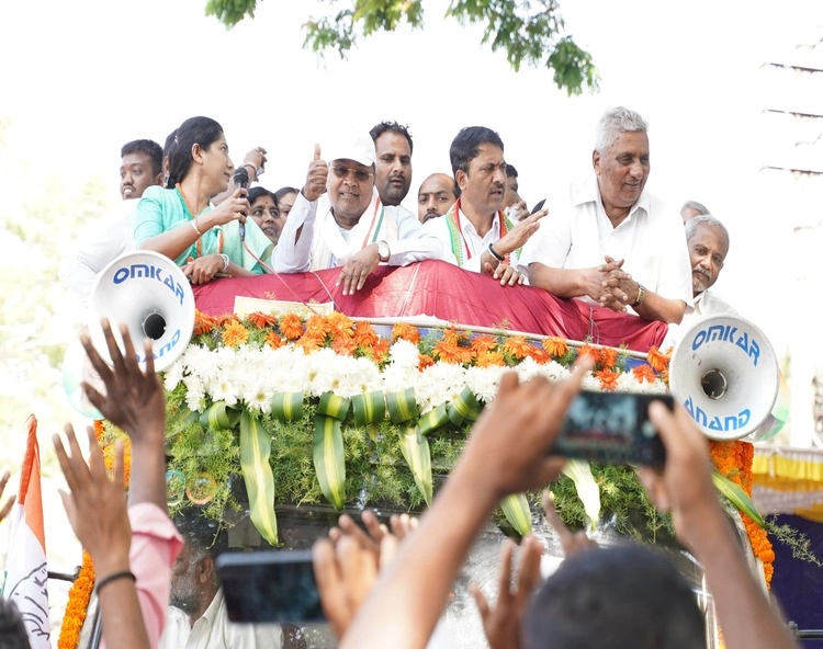 ಒಕ್ಕಲಿಗರೇ ಆಗಿರುವ ಲಕ್ಷ್ಮಣ್ ವಿರುದ್ಧ ಅಪಪ್ರಚಾರ:  ಬಿಜೆಪಿ ವಿರುದ್ಧ ಸಿಎಂ ಸಿದ್ದರಾಮಯ್ಯವ ವಾಗ್ದಾಳಿ