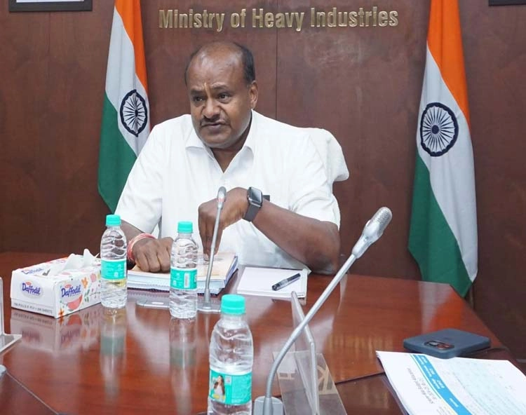 HD Kumaraswamy