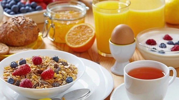 Breakfast For Sugar Patient सकाळी नाश्त्यात हे 5 पदार्थ खा, दिवसभर साखरेची पातळी राहील नियंत्रणात