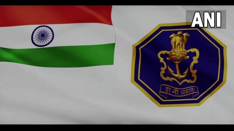 Indian Navy Flag: കൊളോണിയൽ അവശേഷിപ്പുകൾ ഇനി വേണ്ട, നാവികസേനയ്ക്ക് പുതിയ പതാക