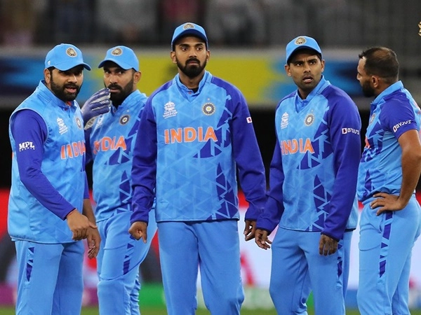 India vs England, T 20 World Cup Semi Final Toss: ടോസ് ഇംഗ്ലണ്ടിന്, ബൗളിങ് തിരഞ്ഞെടുത്തു
