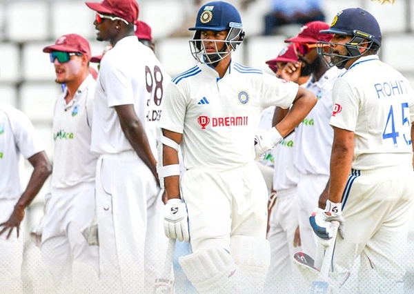 India vs West Indies 2nd Test Live Updates: ടോസ് ലഭിച്ച വെസ്റ്റ് ഇന്‍ഡീസ് ഇന്ത്യയെ ബാറ്റിങ്ങിനയച്ചു, കോലിയുടെ 500-ാം മത്സരം