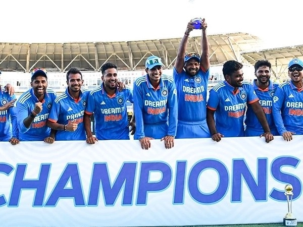 India vs West Indies ODI Series: കിരീടം മുകേഷ് കുമാറിന് കൈമാറി ഹാര്‍ദിക് പാണ്ഡ്യ; യുവതാരങ്ങള്‍ക്കായി വഴിമാറി രോഹിത്തും കോലിയും