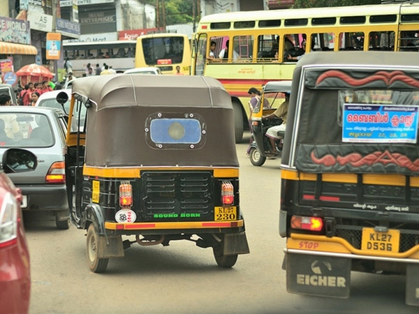 Kochi, Kerala News, Traffic Restrictions in Kochi, Modi in Kochi, Narendra Modi Kochi Visit, Webdunia Malayalam