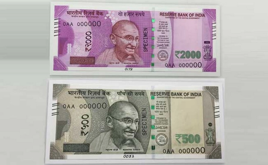 यांनी डिझाइन केले आहे 500 आणि 2000 रुपयांच्या नोटा