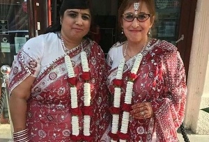 हिंदू आणि ज्यू महिलेचा यूकेमध्ये आंतरवंशीय समलैंगिक विवाह