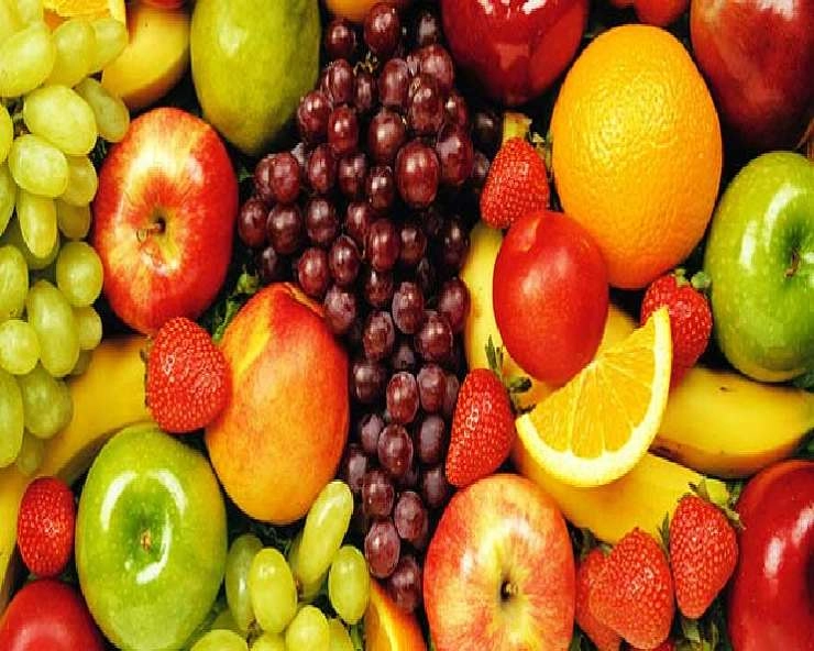 चुकूनही सोबत खाऊ नये ही फळे, तब्येत बिघडू शकते