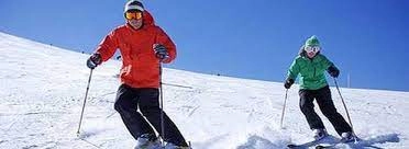 Winter Hill Stations :हिवाळ्यात स्कीइंगचा आनंद घेण्यासाठी या हिल स्टेशन्सला नक्की भेट द्या