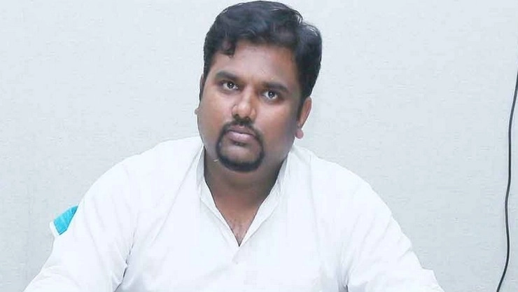 ஆர்.கே.நகர் தேர்தல் அதிகாரி மாற்றம் - விஷால் விவகாரம் எதிரொலி?