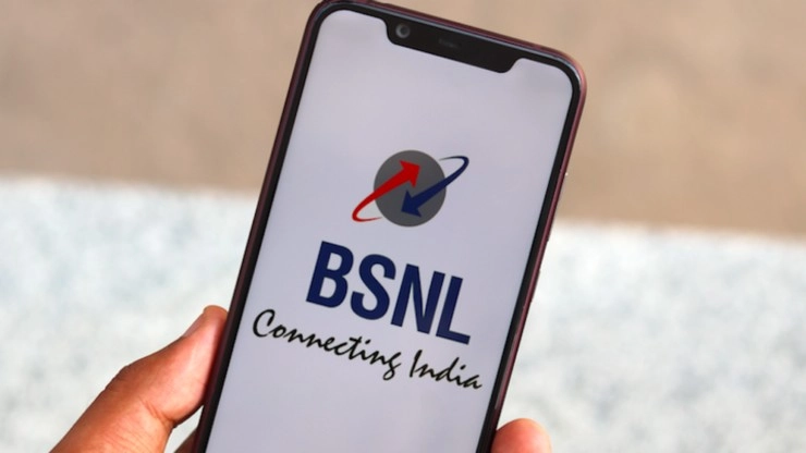 BSNLच्या ग्राहकांसाठी खास ! पूर्ण कॉलची वैधता असलेल्या योजनेत आता 3GB डेटा नाही तर दररोज 2GB डेटा उपलब्ध असेल