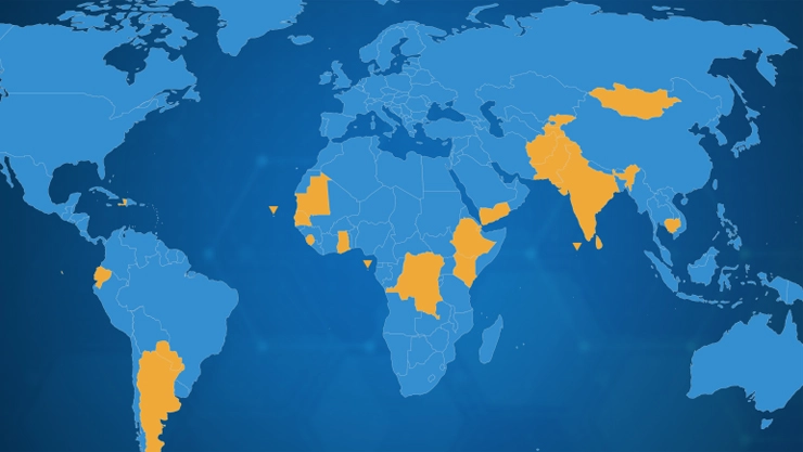 உலக அளவில் 73 லட்சம், அமெரிக்காவில் 20 லட்சம்: குறையாத கொரோனா ஆட்டம்