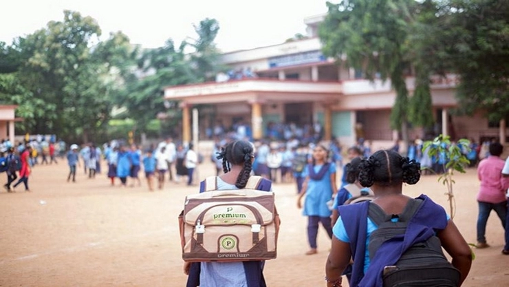 ரெட் அலர்ட் இல்லாததால் பள்ளி, கல்லூரிகளுக்கு விடுமுறை இல்லை: கோவை ஆட்சியர்