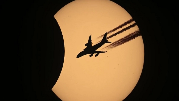 Flight in eclipse