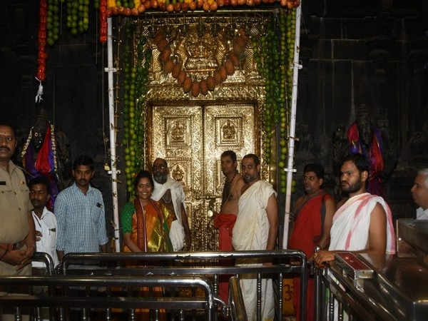 చంద్రగ్రహణం.. కనకదుర్గమ్మ ఆలయం మూసివేత