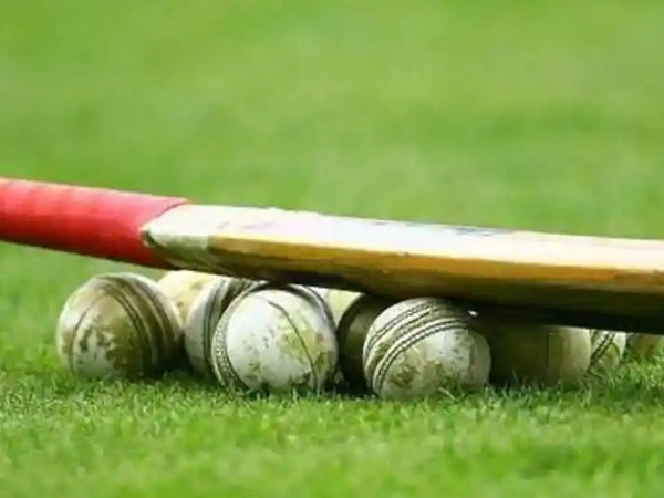 భారత్‌ క్రికెట్ జట్టు 3 టెస్ట్‌ల సిరీస్ : సౌతాఫ్రికా జట్టు ఎంపిక