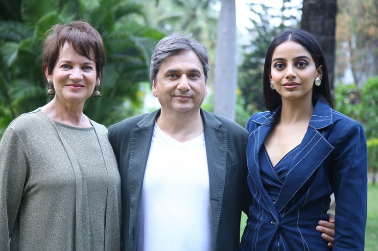 Kamal Musale,  Jacqueline Fitshi-Kornaj, Deepti Navel