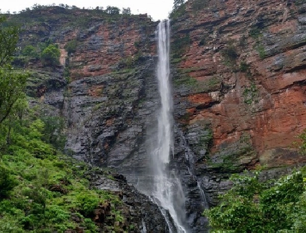 muthyala waterfalls