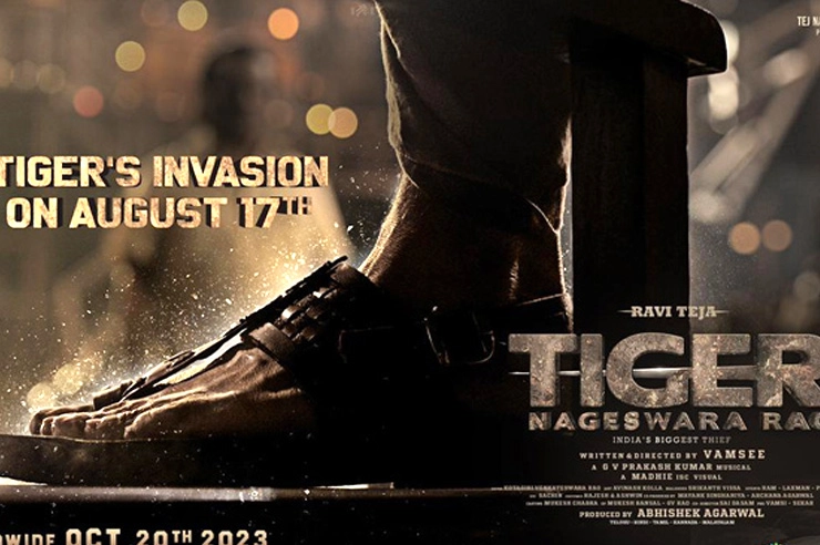 Tiger Nageswara Rao's Toes Poster