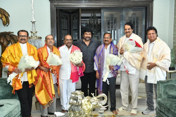 indra team chiru