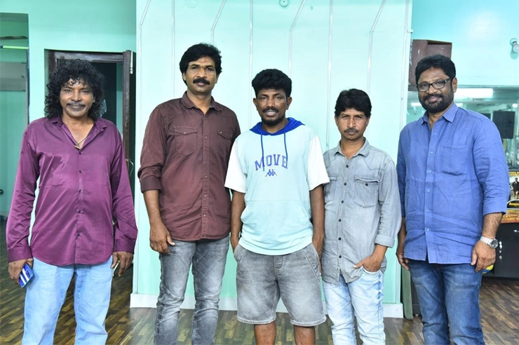 Pranaya Godari team with Ganesh Master