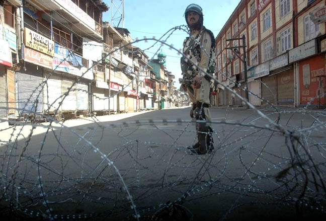All educational institutions to remain closed in Kashmir till April 9