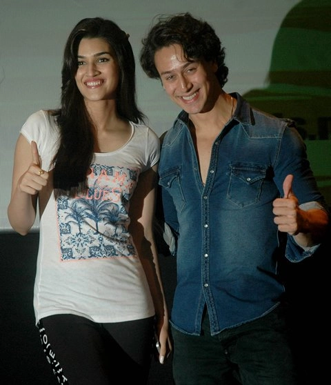 After ‘Heropanti’, Tiger Shroff to share screen space with Kriti Sanon in Ad