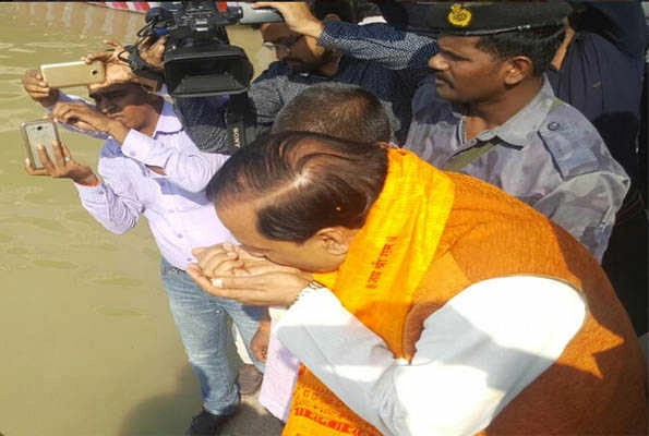 Mahesh Sharma’s Ayodhya visit rake up the Mandir politics row