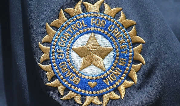 Cricket betting: 4 held, Rs 3.31 lakh net cash seized