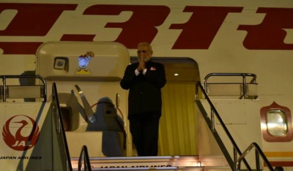 PM arrives in Japan on 3-day visit