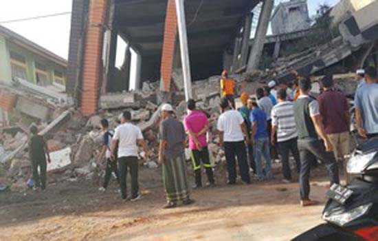 6.4 magnitude quake strikes Indonesia's western province of Aceh