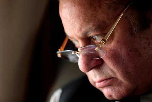 Nawaz Sharif returning to Pakistan; says time to pay back to nation