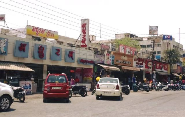 Indore features in the top 6 garbage free cities all with 5 star ratings