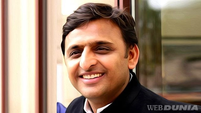 Akhilesh takes Bollywood style to comment on Bihar political changeover