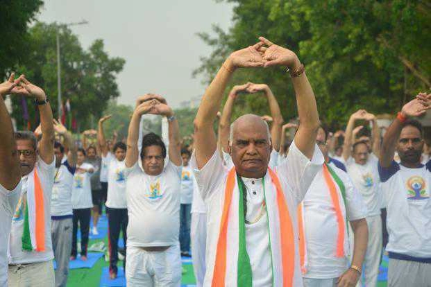 Apart from PM, How politicians celebrated International Yoga Day