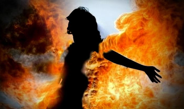 Girl who topped 10th class in MP succumbs to burn injuries