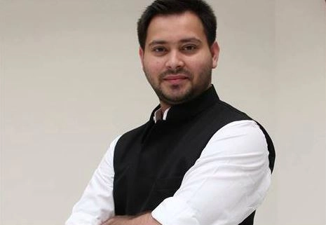 Patna High Court asks Tejaswi Yadav to vacate official bungalow