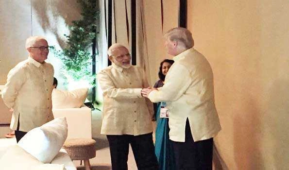 Modi meets Trump, Chinese Premier at gala ASEAN dinner