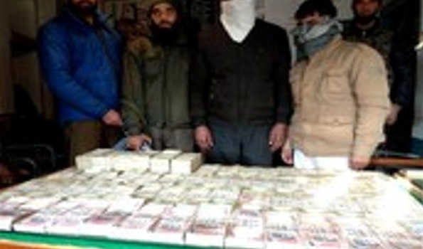 UP resident among 2 held with Demonetised Rs 50 Lakh in Kashmir