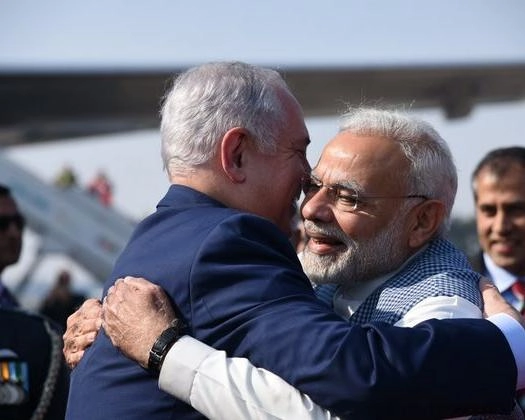 Israel PM Netanyahu, Modi lay wreath at Teen Murti Haifa Chowk
