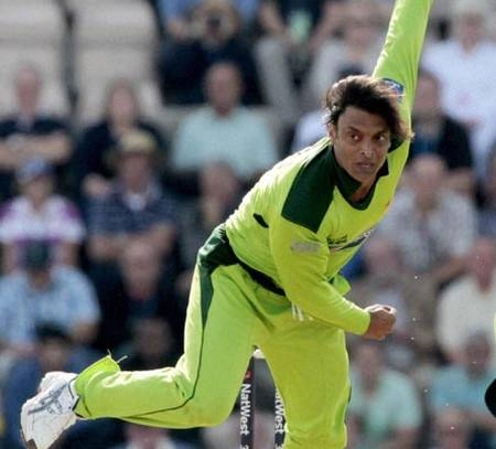 Pak speed-star Shoaib Akhtar comments on Indian pace battery