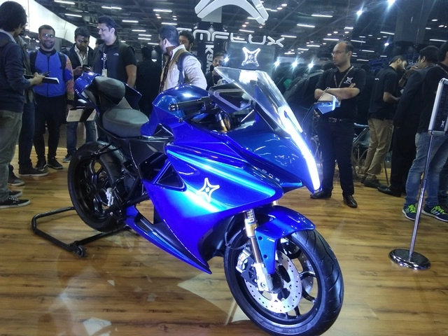 This electirc superbike sprints from 0-100 km in 3 seconds