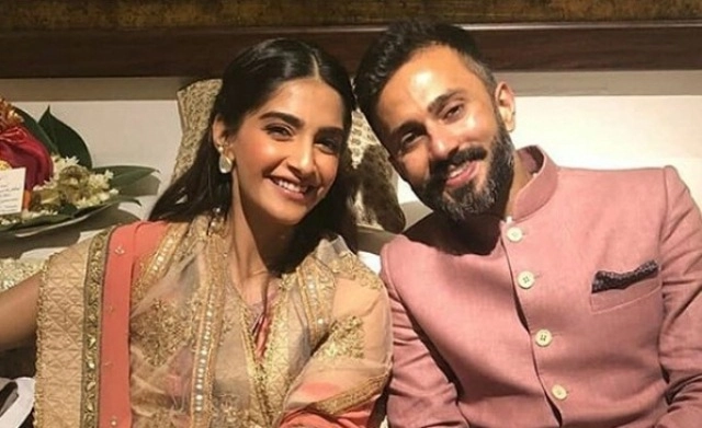 Brit-Pak family attends Sonam's wedding as special guests