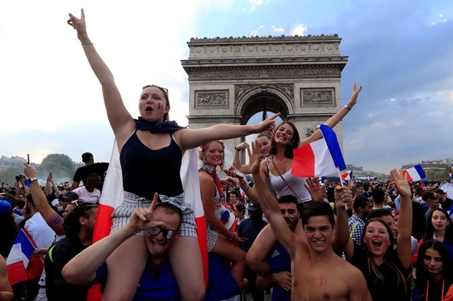 France fans go wild from Paris to Moscow after World Cup win