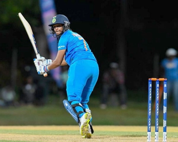 Women's World T20: India lose to Eng by eight wickets, crash out in semis