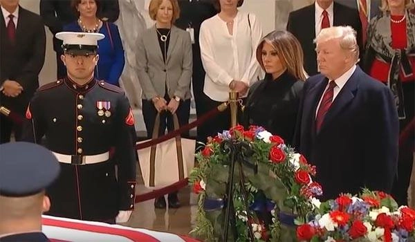 Bush funeral: Trump pays respects at US Capitol