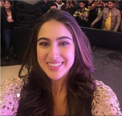 Sara Ali Khan becomes the heartthrob of the youngsters after debut
