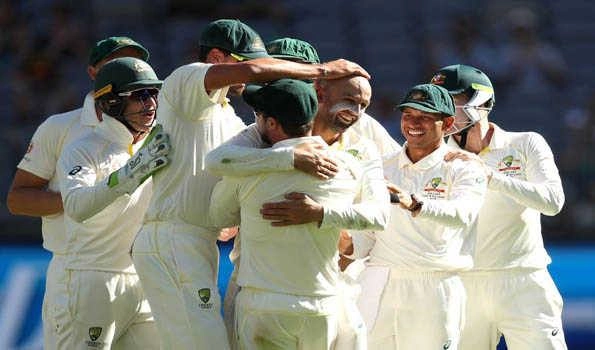 Perth Test: Australia has edge as India loses 5 wkts at 112 runs