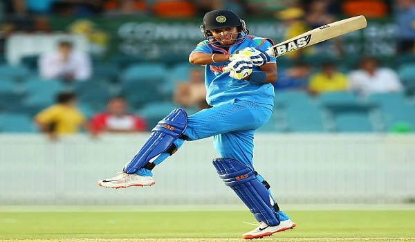 Harmanpreet Kaur named captain of T20I side of the year