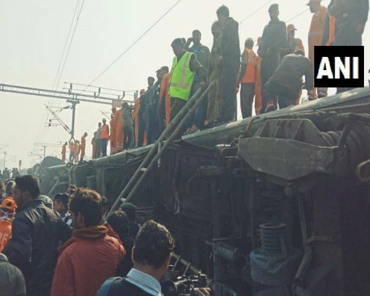 11 coaches of Delhi-bound Seemanchal Express derail in Bihar; 6 killed, several injured